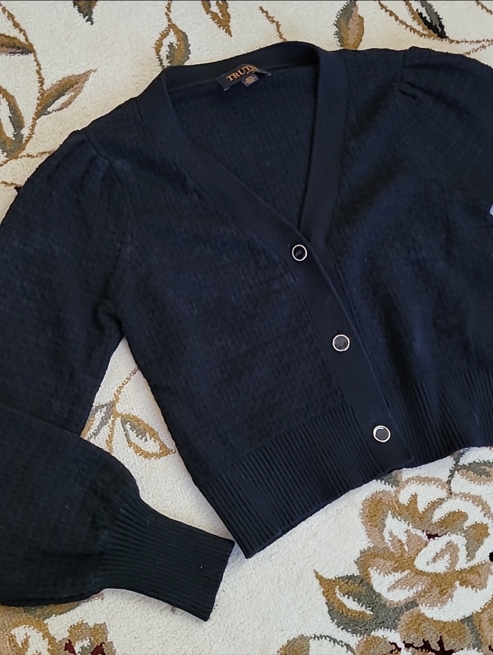 TRUTH by Republic Black Knit Cardigan V-Neck Cropped Size M